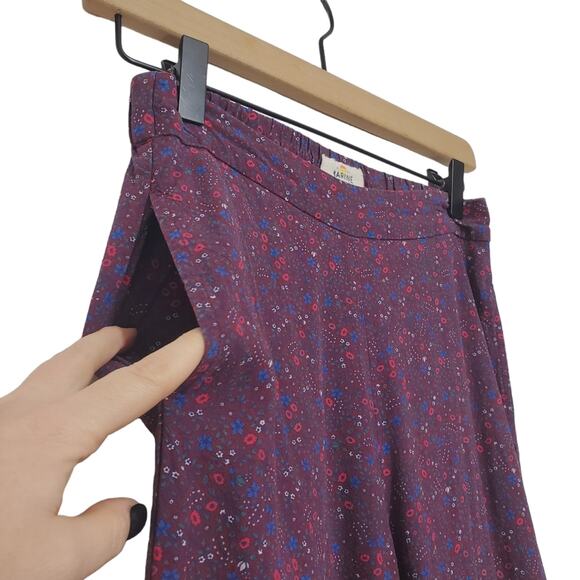 Marine Layer | Kiley Cabernet Ditsy Floral Wide Leg Pull-On Pocket Pants - Picture 3 of 9